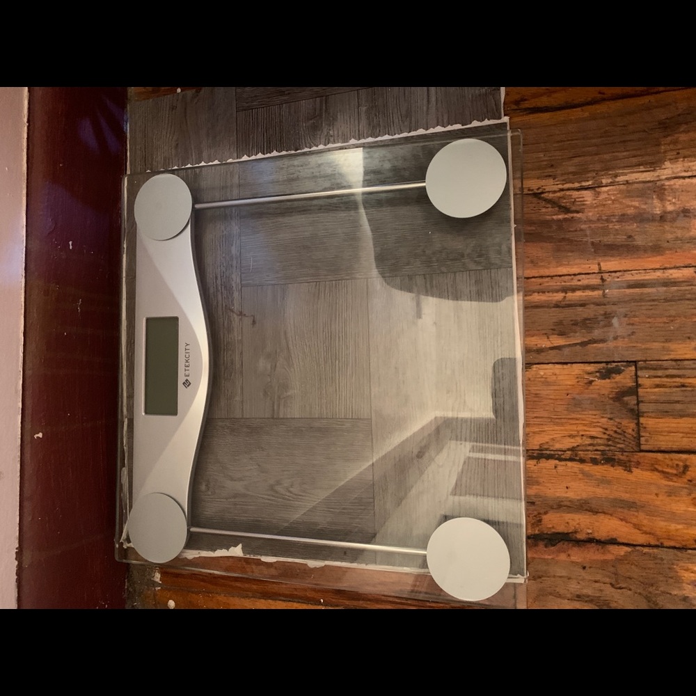 Digital scale - Picture 2 of 2